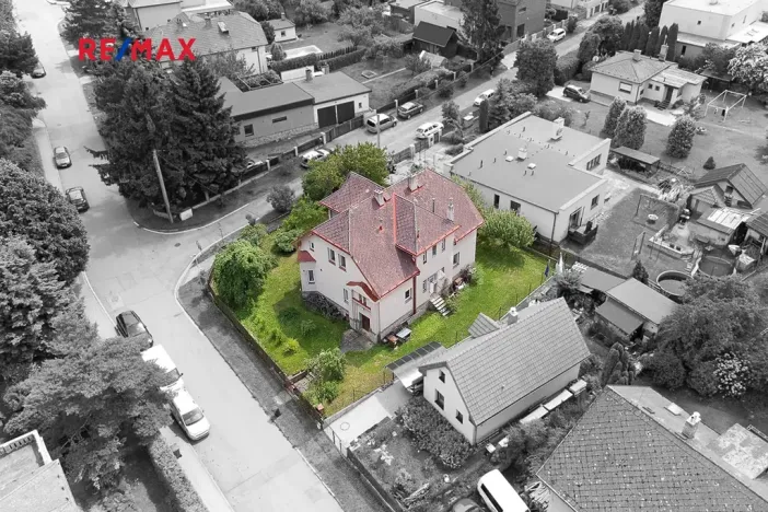 Prodej vily, Říčany, Edvarda Beneše, 270 m2