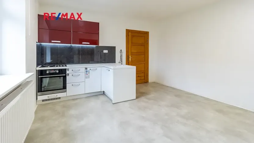 Prodej bytu 2+kk, Žandov, Pod Dubovkou, 54 m2