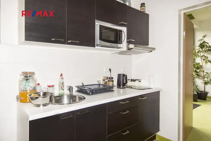 Pronájem kanceláře, Ústí nad Labem, náměstí Prokopa Velikého, 24 m2