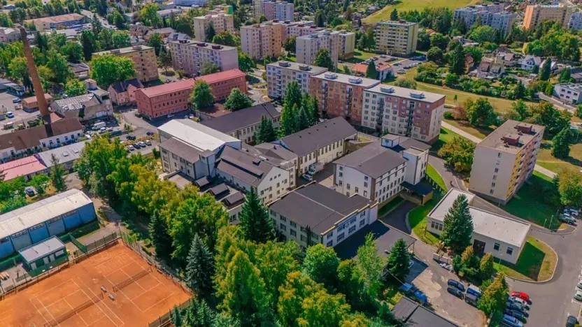 Pronájem skladu, Chodov, U Porcelánky, 11000 m2