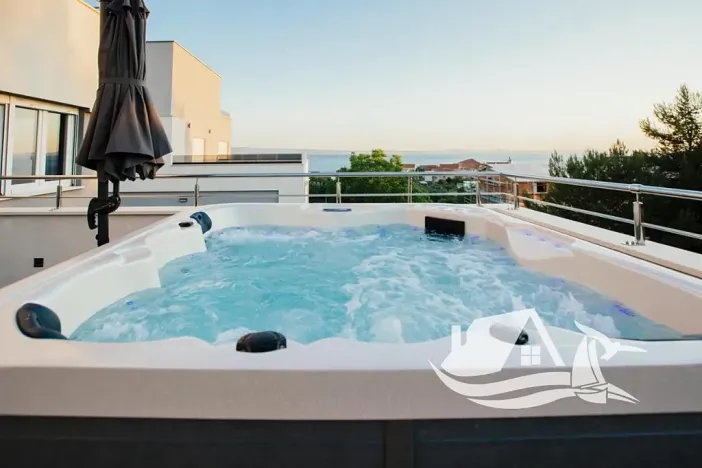 Prodej vily, Podstrana, Chorvatsko, 220 m2