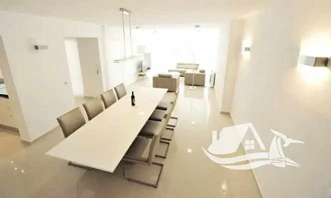 Prodej vily, Žrnovo, Chorvatsko, 240 m2