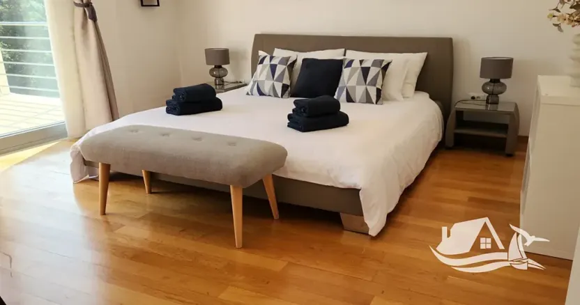 Prodej vily, Žrnovo, Chorvatsko, 240 m2