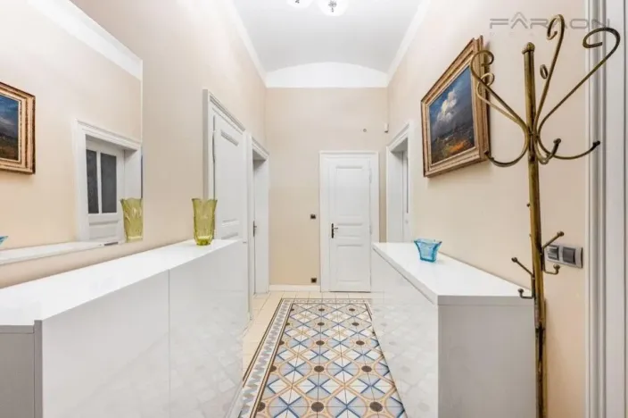 Pronájem bytu 2+1, Praha - Josefov, Široká, 80 m2