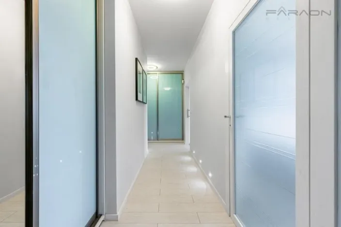 Pronájem bytu 3+kk, Praha - Modřany, Generála Šišky, 84 m2