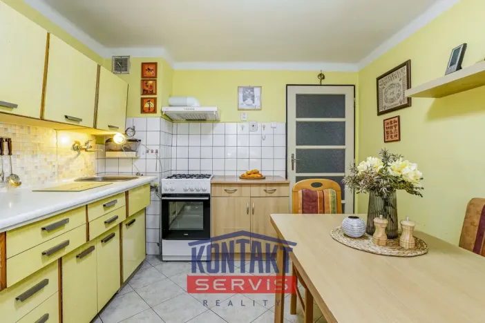 Prodej rodinného domu, Dívčice, 243 m2