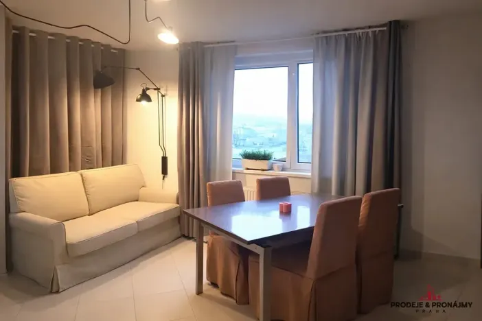 Pronájem bytu 2+kk, Praha - Vysočany, Pod Harfou, 54 m2