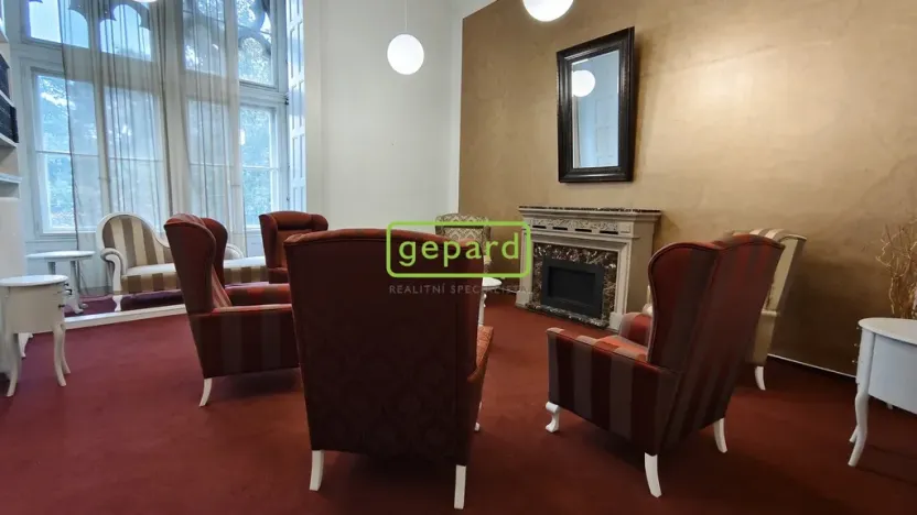 Pronájem kanceláře, Brno - Veveří, Moravské náměstí, 87 m2