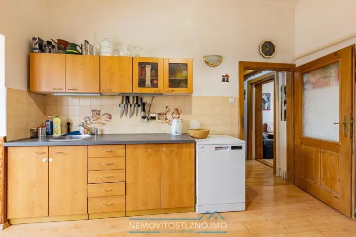 Prodej bytu 3+1, Znojmo, Krátká, 72 m2