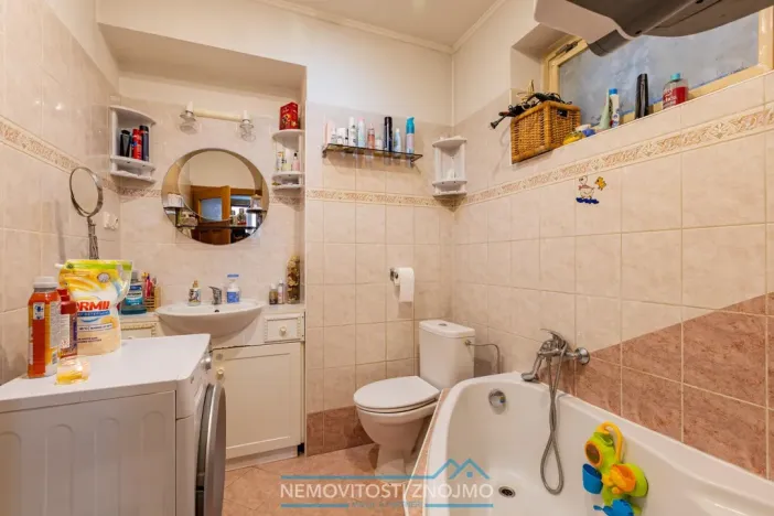 Prodej bytu 3+1, Znojmo, Krátká, 72 m2