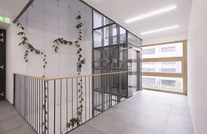 Pronájem bytu 2+kk, Praha, Univerzitní, 51 m2