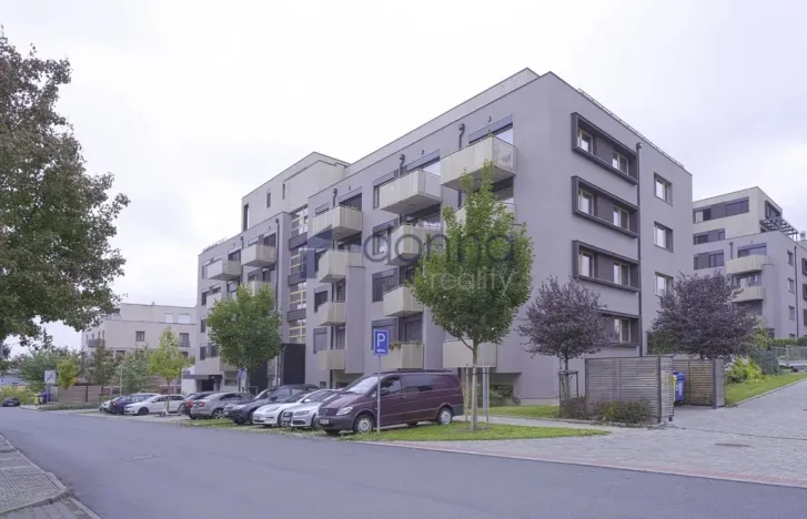 Pronájem bytu 2+kk, Praha, Univerzitní, 51 m2