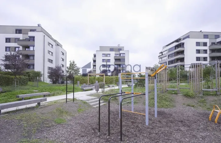 Pronájem bytu 2+kk, Praha, Univerzitní, 51 m2