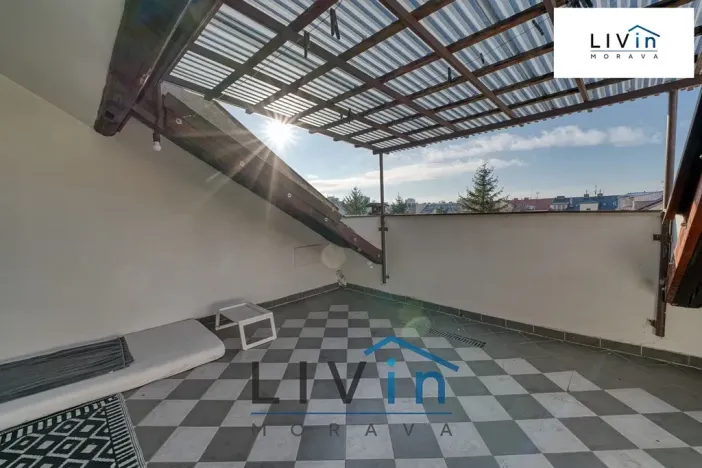 Pronájem bytu 1+kk, Olomouc, tř. Svornosti, 45 m2