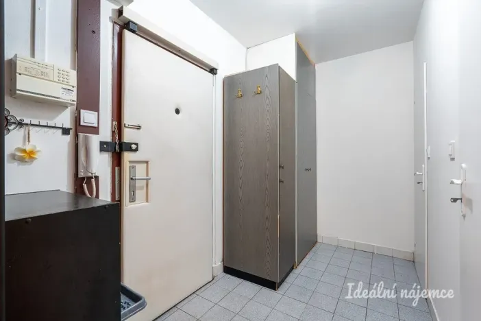 Pronájem bytu 2+1, Praha - Řepy, Makovského, 53 m2