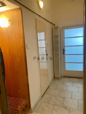 Pronájem bytu 1+kk, Praha - Vysočany, Kolbenova, 28 m2