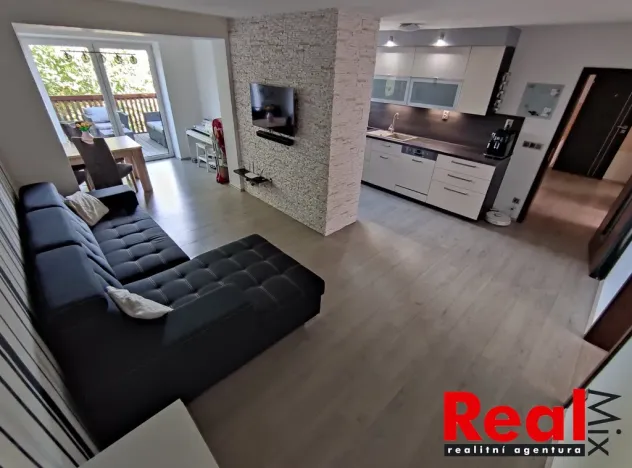 Pronájem bytu 4+kk, Rajhradice, Hlavní, 102 m2