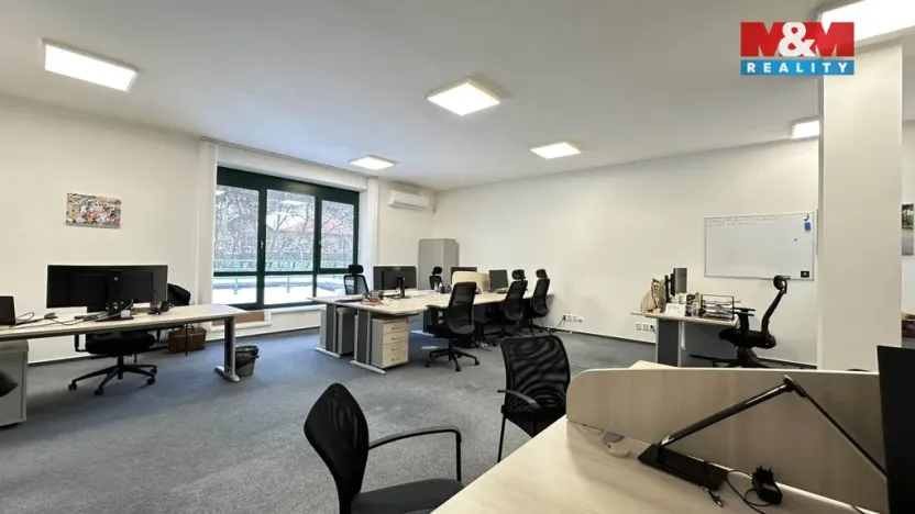 Pronájem kanceláře, Mladá Boleslav, Koněvova, 405 m2