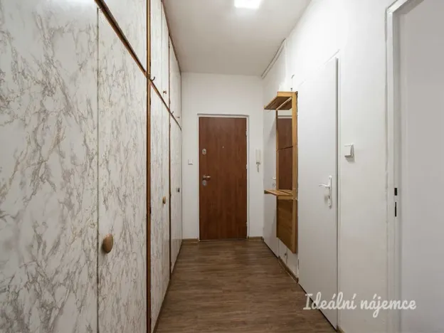 Prodej bytu 2+1, Praha - Malešice, Počernická, 54 m2