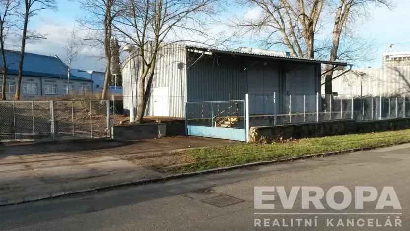Pronájem skladu, Kolín, Plynárenská, 250 m2