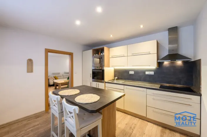 Prodej bytu 3+1, Plzeň - Severní Předměstí, Brněnská, 74 m2