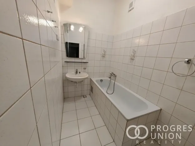 Pronájem bytu 2+1, Kroměříž, Slovanské náměstí, 79 m2