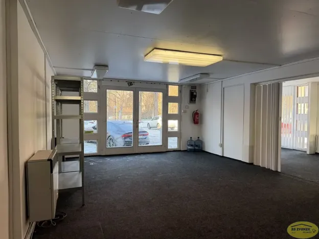 Pronájem obchodního prostoru, Kroměříž, Alšova, 65 m2