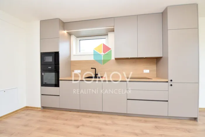 Pronájem bytu 2+kk, Beroun, Na Máchovně, 63 m2