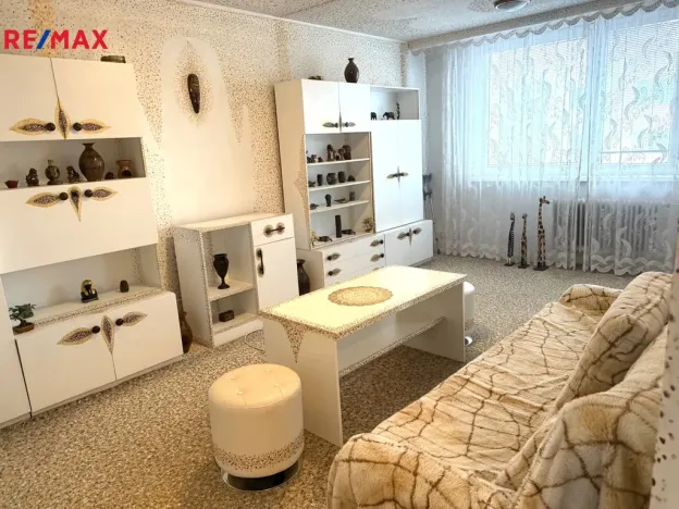 Prodej bytu 3+1, Třebíč - Nové Dvory, Benešova, 74 m2