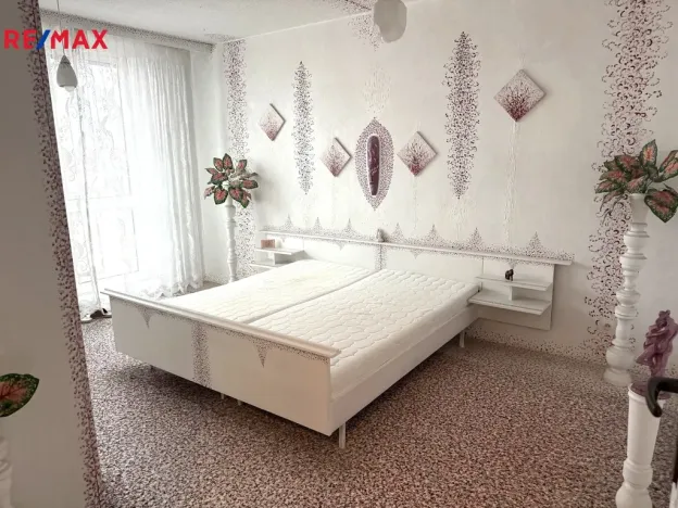 Prodej bytu 3+1, Třebíč - Nové Dvory, Benešova, 74 m2