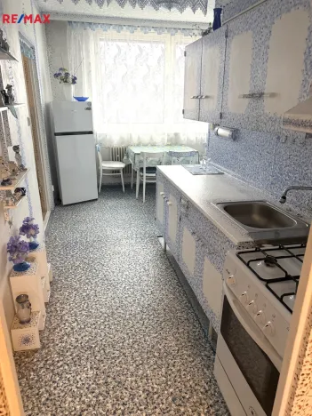 Prodej bytu 3+1, Třebíč - Nové Dvory, Benešova, 74 m2