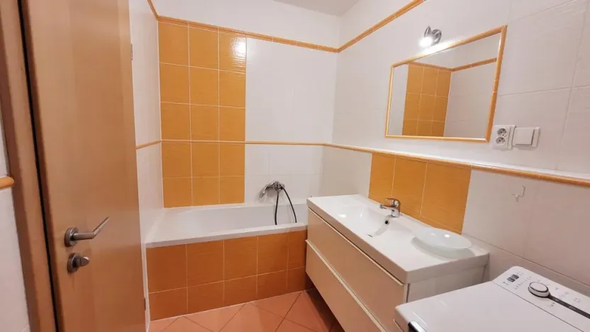 Prodej bytu 2+kk, Praha - Dubeč, Nad mlýnským potokem, 61 m2