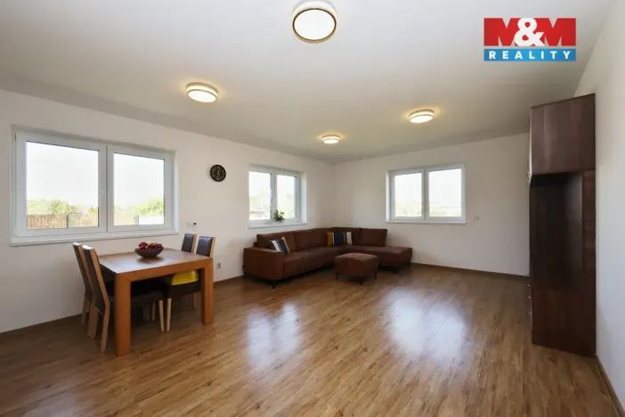 Prodej obchodního prostoru, Zbraslavice, 1381 m2