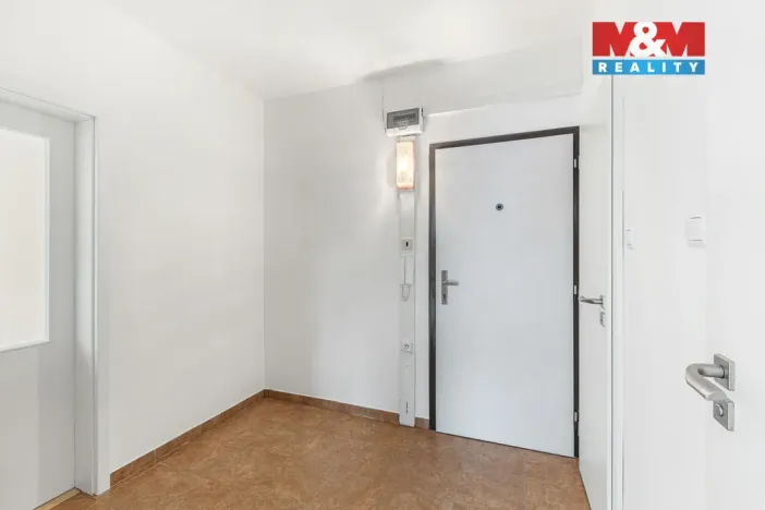 Prodej bytu 2+kk, Praha - Modřany, Urbánkova, 44 m2