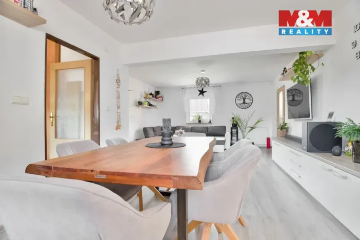 Prodej rodinného domu, Nové Dvory, 190 m2