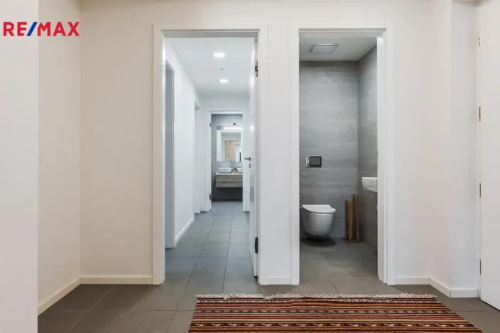 Pronájem bytu 3+kk, Praha - Libeň, Menclova, 96 m2