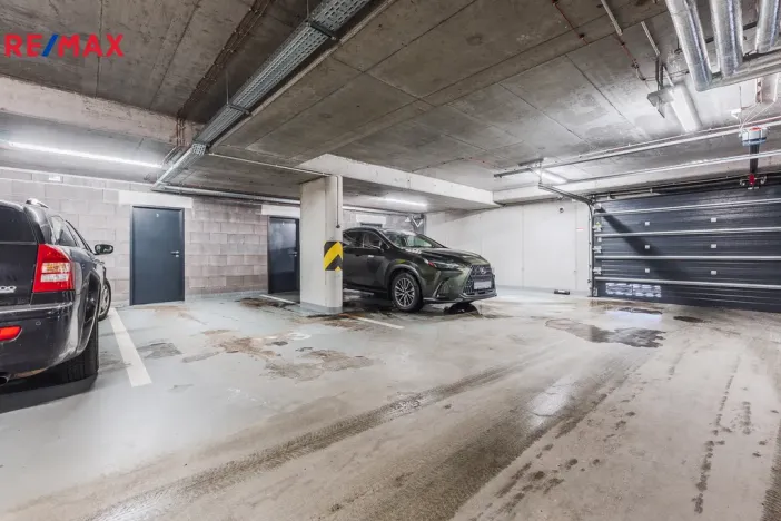 Pronájem bytu 3+kk, Praha - Libeň, Menclova, 96 m2