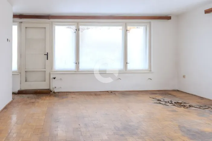 Prodej rodinného domu, Svárov, 140 m2