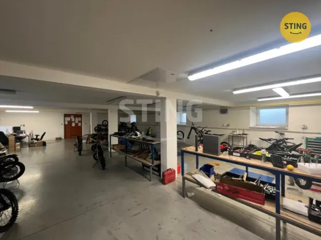 Pronájem skladu, Mankovice, 500 m2