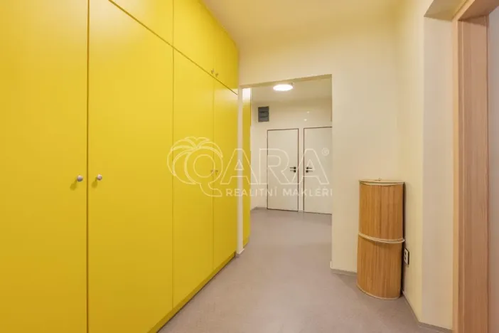 Prodej bytu 3+kk, Praha - Žižkov, Strážní, 72 m2