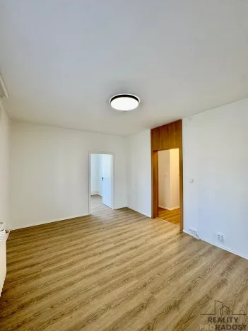 Pronájem bytu 3+1, Karviná, Divišova, 57 m2