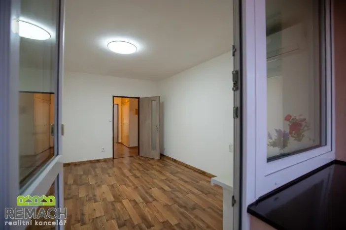 Pronájem bytu 1+1, Uherské Hradiště - Jarošov, Louky, 35 m2