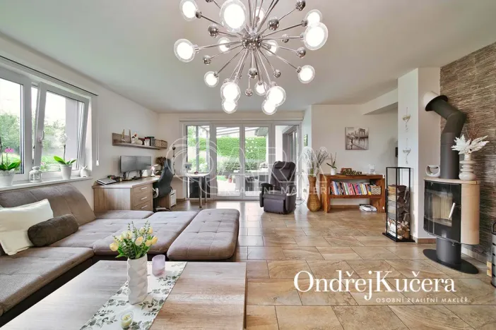 Prodej rodinného domu, Kostelec nad Labem, K Jahodovce, 140 m2