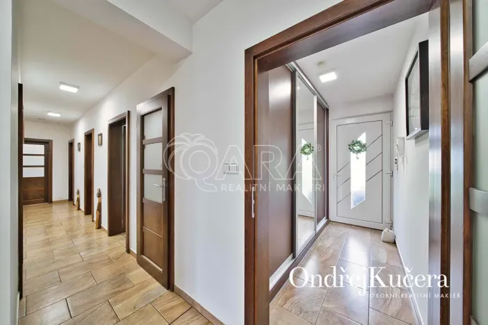 Prodej rodinného domu, Kostelec nad Labem, K Jahodovce, 140 m2