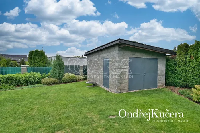 Prodej rodinného domu, Kostelec nad Labem, K Jahodovce, 140 m2