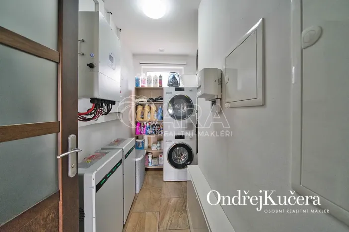 Prodej rodinného domu, Kostelec nad Labem, K Jahodovce, 140 m2