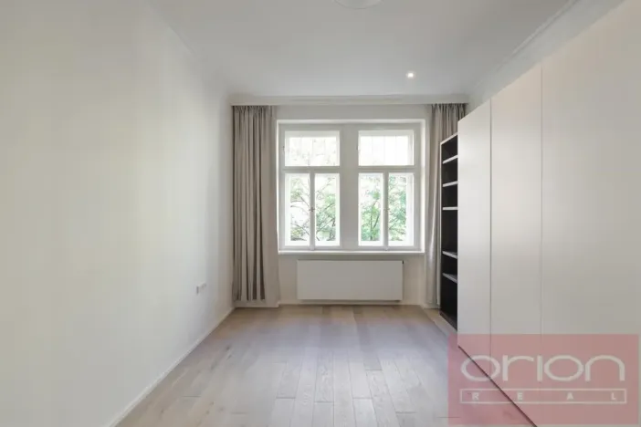 Pronájem bytu 3+kk, Praha - Vinohrady, náměstí Jiřího z Poděbrad, 138 m2