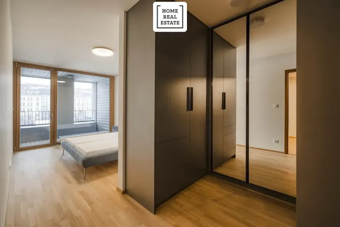 Pronájem bytu 2+kk, Praha - Smíchov, Vackové, 79 m2