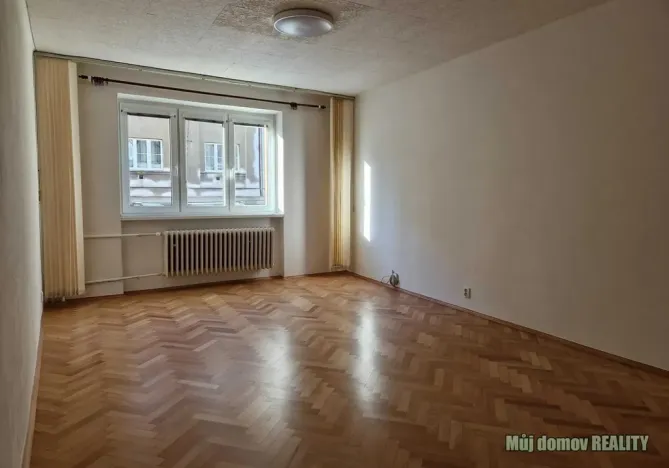 Pronájem bytu 2+kk, Praha - Podolí, Podolská, 58 m2