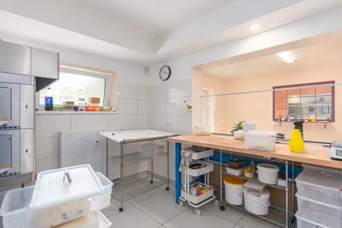 Prodej obchodního prostoru, Praha - Vršovice, Petrohradská, 68 m2